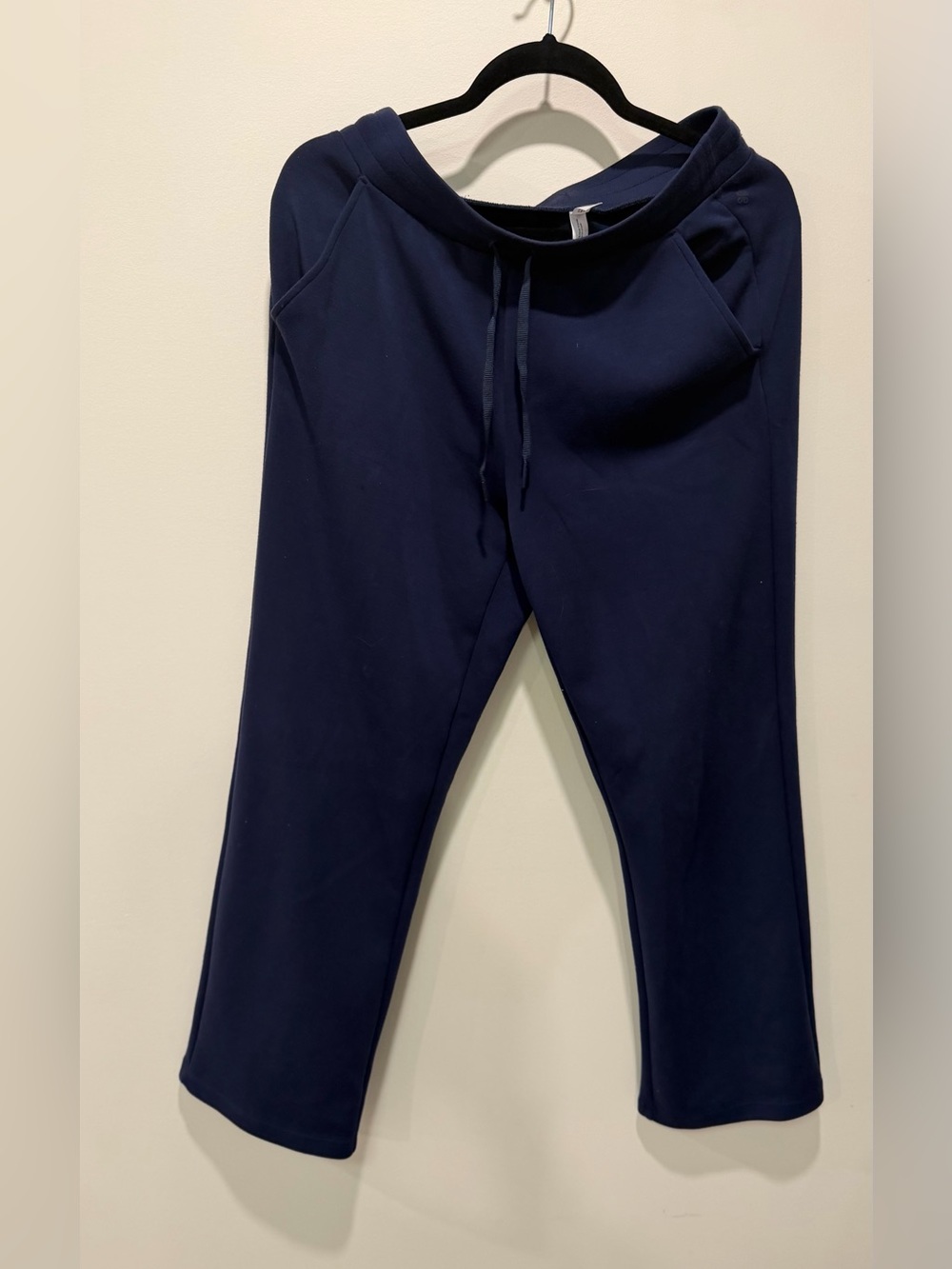 Shambala Navy Drawstring Casual Joggers Size S - Like New